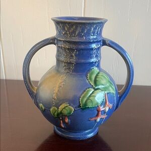 Roseville Fuchsia Vase 891-6